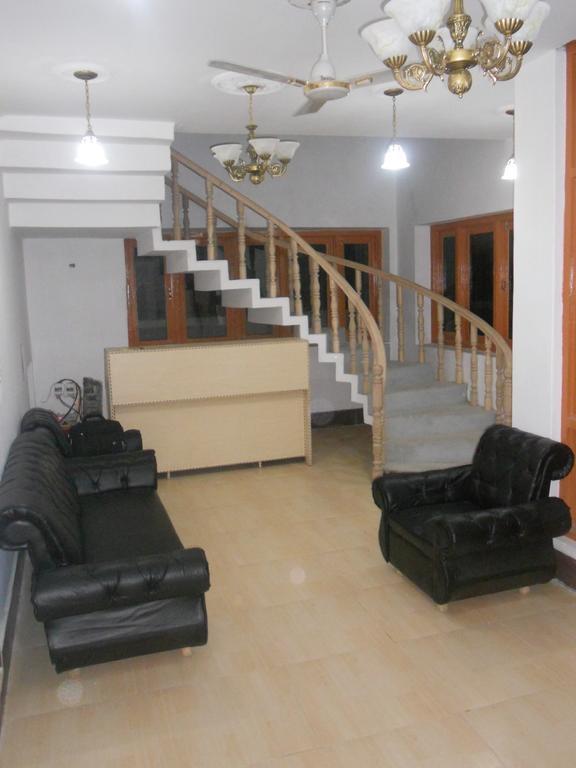 Hotel Royale Jannat Srīnagar Szoba fotó